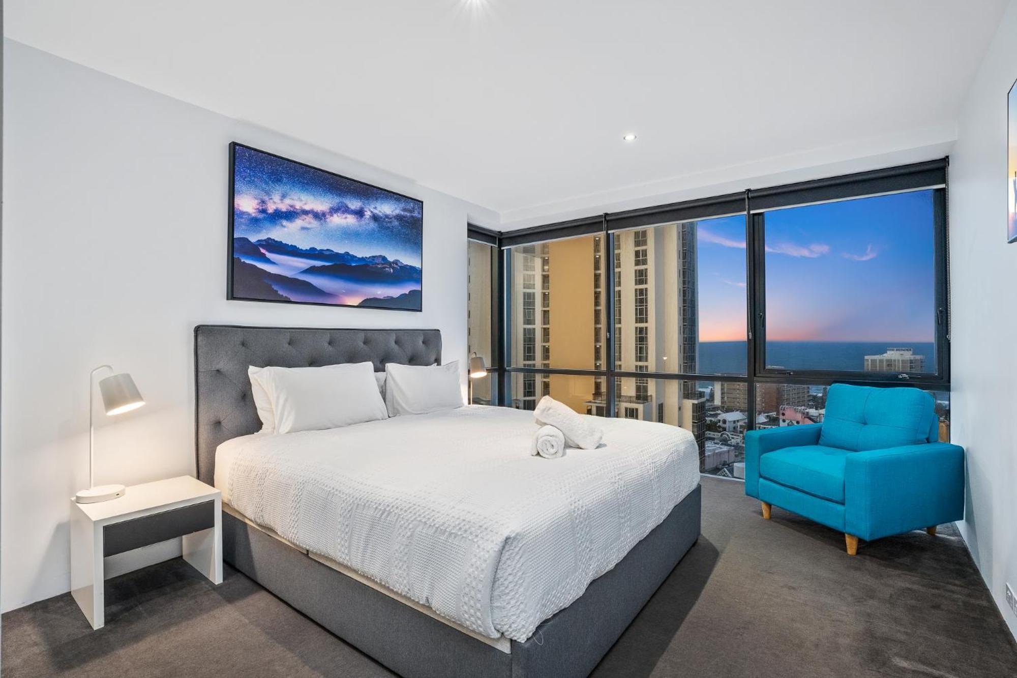 Surfers Paradise Retreat Stunning Views 2-br Haven Apartment Gold Coast