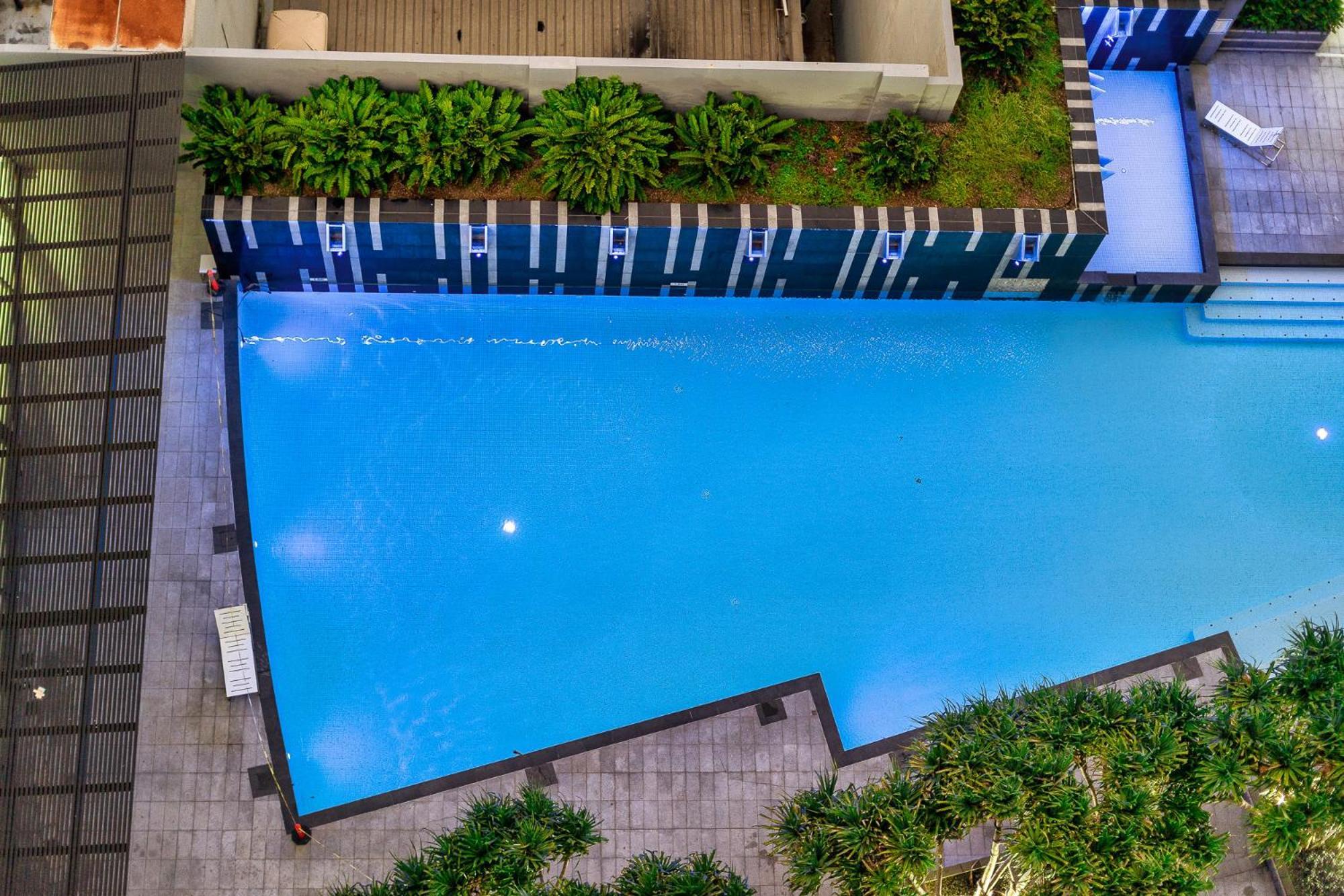 Surfers Paradise Retreat Stunning Views 2-br Haven Apartment *