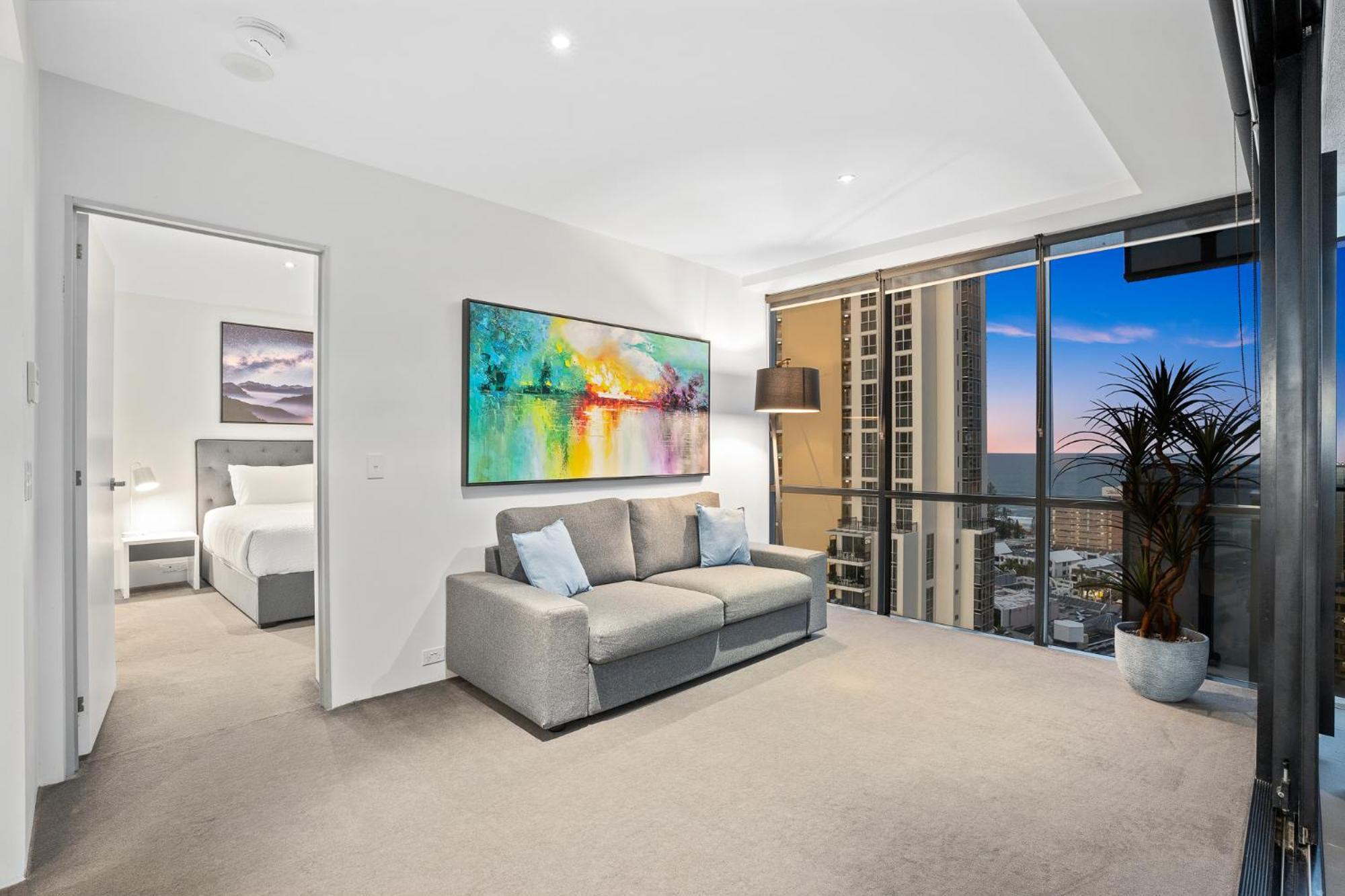 Surfers Paradise Retreat Stunning Views 2-br Haven Gold Coast